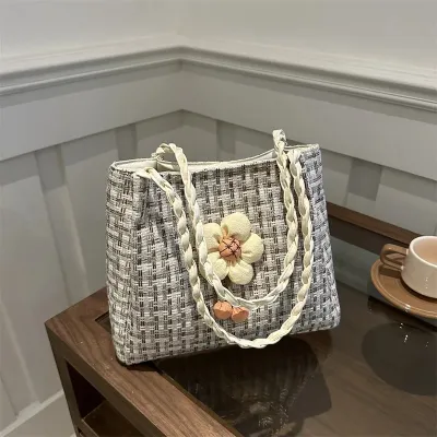 Stylish Flower Straw Woven Shoulder Tote Bag 